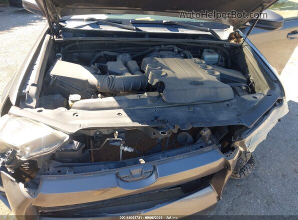 JTEBU5JR3G5348715 2016 TOYOTA 4RUNNER Gray Vista trasera