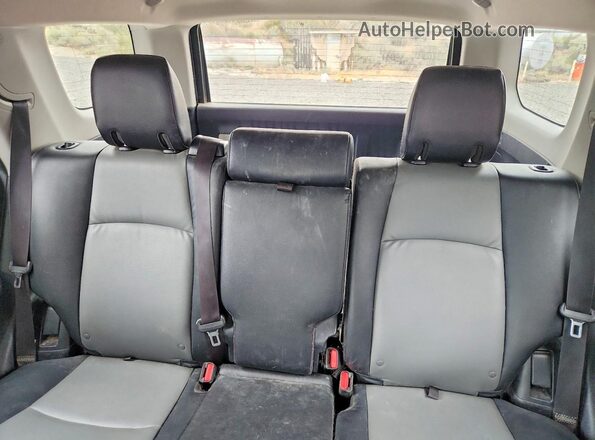 JTEBU5JRXG5390637 2016 TOYOTA 4RUNNER Blue Вид задніх сидінь