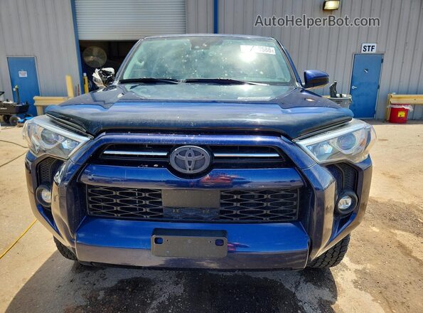 JTEMU5JR3M5940832 2021 TOYOTA 4RUNNER Blue Widok z przodu