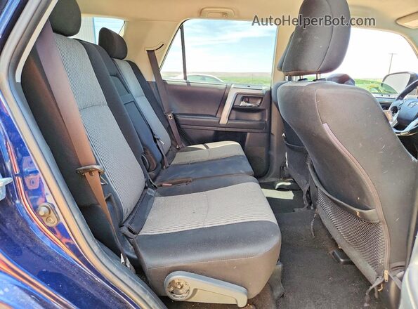 JTEMU5JR3M5940832 2021 TOYOTA 4RUNNER Blue Widok wnętrza z tyłu