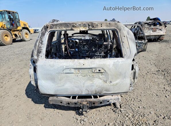 JTERU5JR0R6223554 2024 TOYOTA 4RUNNER Пожар Вид сзади