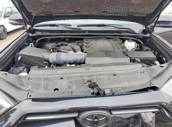 JTERU5JRXR6297273 2024 TOYOTA 4RUNNER Black ძრავის განყოფილების ხედი