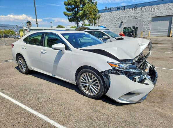 JTHBK1GG6G2224639 2016 LEXUS ES White Przód prawy