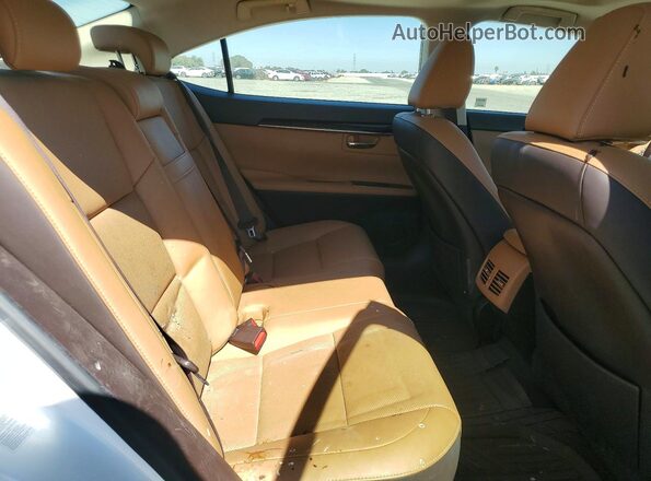 JTHBW1GG7G2113392 2016 LEXUS ES White Rear seats view