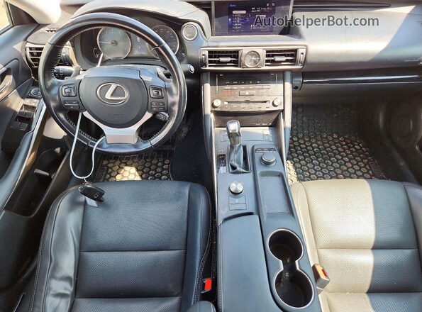 JTHCM1D25H5015948 2017 LEXUS IS White Vista del salpicadero