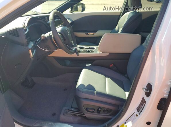 JTJAAAABXPA012729 2023 LEXUS RZ White Սալոնի դիմացի տեսք