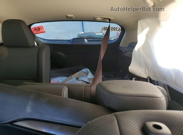JTJBARBZ3K2215642 2019 LEXUS NX Silver Widok tylnych siedzeń