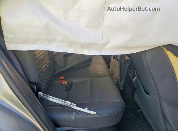 JTJBARBZ3K2215642 2019 LEXUS NX Silver Widok wnętrza z tyłu