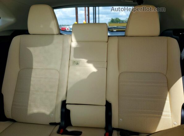 JTJBARBZ8J2157932 2018 LEXUS NX White უკანა სავარძლების ხედი