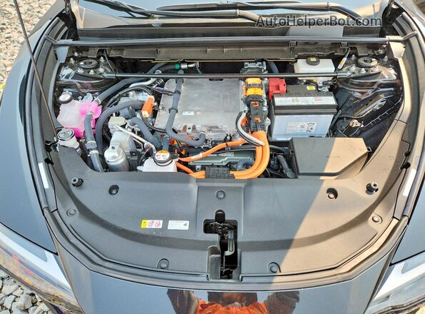 JTJBDADB9TA000413 2026 LEXUS RZ Black ძრავის განყოფილების ხედი