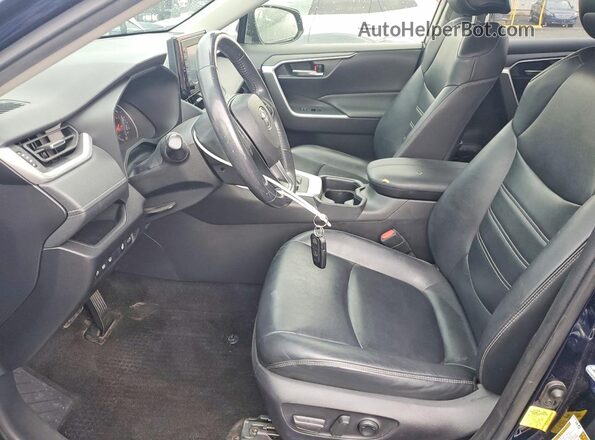 JTMA1RFV1MD532137 2021 TOYOTA RAV4 Синий Вид салона спереди
