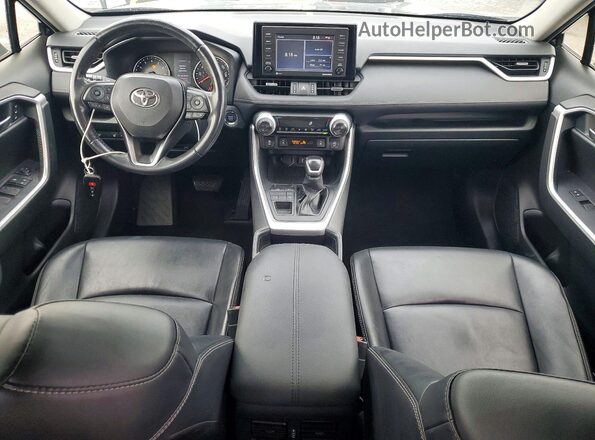 JTMA1RFV1MD532137 2021 TOYOTA RAV4 Синий Вид панели приборов