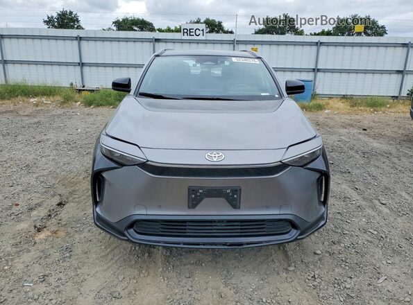 JTMABACA9RA076090 2024 TOYOTA BZ4X Silver Front view