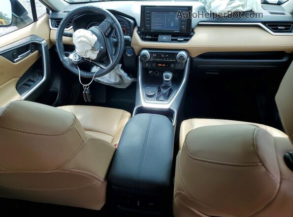 JTMB6RFVXMD009575 2021 TOYOTA RAV4 White Widok deski rozdzielczej