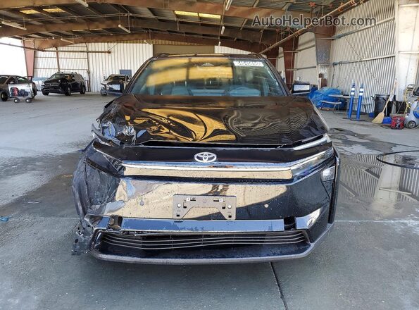JTMBCAEBXTJ013370 2026 TOYOTA BZ Черный Вид спереди