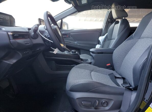 JTMBCAEBXTJ013370 2026 TOYOTA BZ Черный 