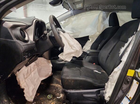 JTMBFREV2HJ135485 2017 TOYOTA RAV4 Gray Widok wnętrza z przodu