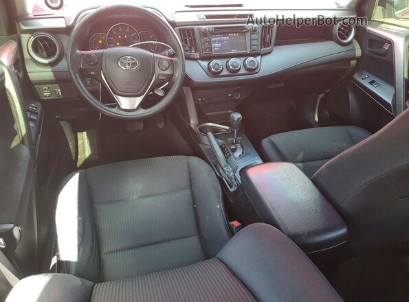JTMBFREV5GJ084742 2016 TOYOTA RAV4 Red Вид панелі приладів