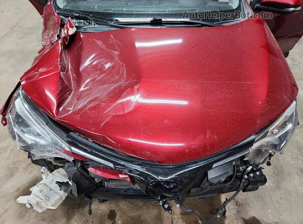 JTMDJREV9JD176045 2018 TOYOTA RAV4 Red Widok komory silnika