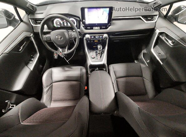 JTMEB3FV6RD204019 2024 TOYOTA RAV4 Gray Առջևի վահանակի տեսք