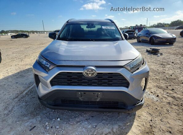 JTMH1RFVXKD004740 2019 TOYOTA RAV4 Серебряный Вид спереди
