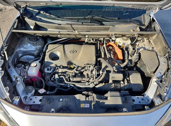JTMMWRFV9LD059682 2020 TOYOTA RAV4 Silver Widok komory silnika