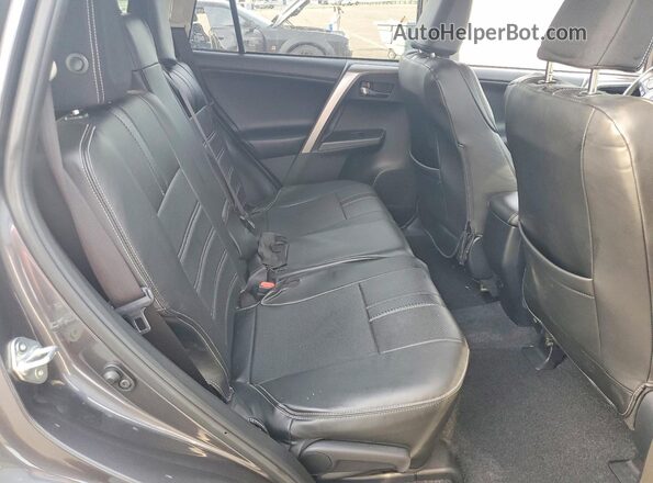 JTMRFREV5JJ742078 2018 TOYOTA RAV4 Gray Вид задньої частини салону