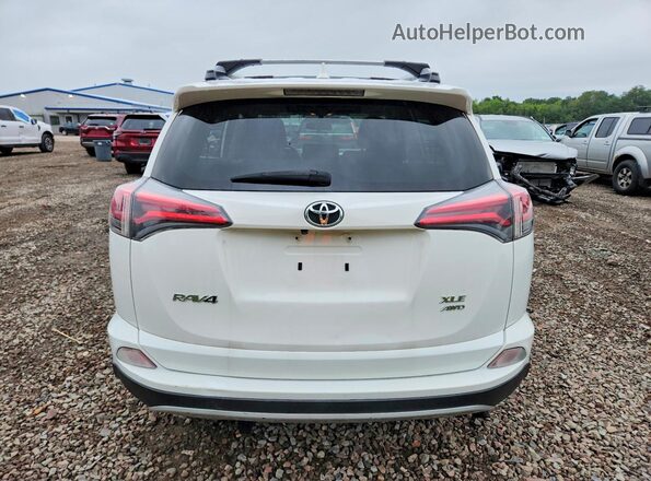 JTMRFREV7GD197105 2016 TOYOTA RAV4 Белый Вид сзади