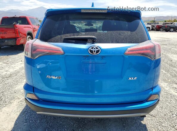 JTMWFREV0JJ193229 2018 TOYOTA RAV4 Blue Вид ззаду