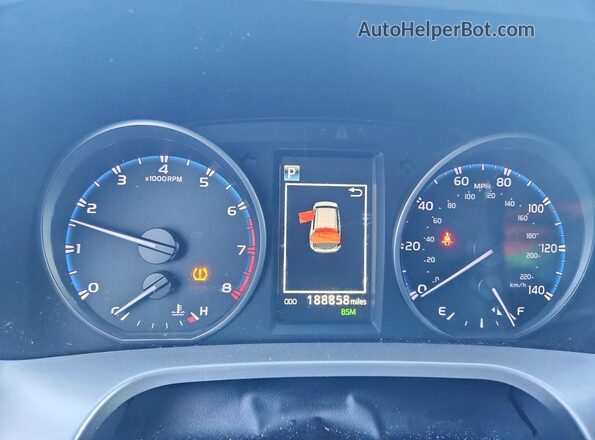 JTMWFREV8JJ157403 2018 TOYOTA RAV4 Угольный Вид щитка приборов