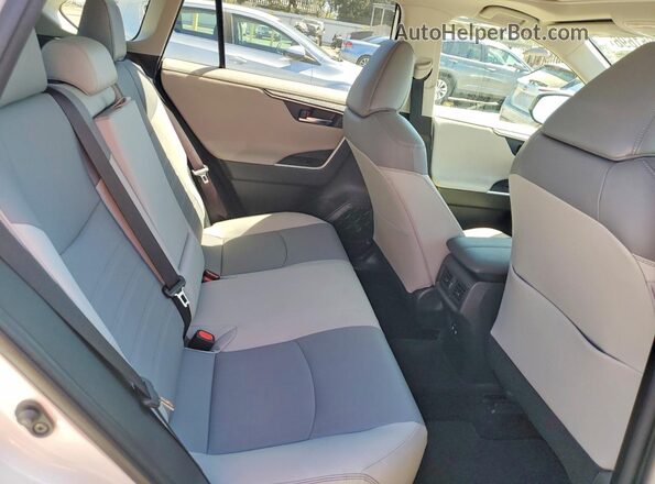 JTMY1RFV7LJ022342 2020 TOYOTA RAV4 Белый Вид задней части салона