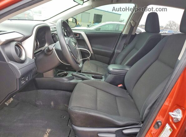 JTMZFREV0GJ075204 2016 TOYOTA RAV4 Red Вид салону спереду