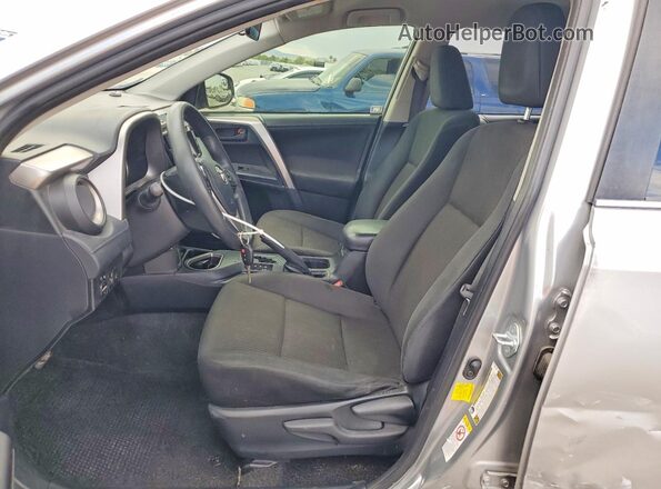 JTMZFREV2JJ210187 2018 TOYOTA RAV4 Silver Սալոնի դիմացի տեսք