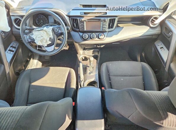 JTMZFREV3HJ109606 2017 TOYOTA RAV4 Красный Вид панели приборов