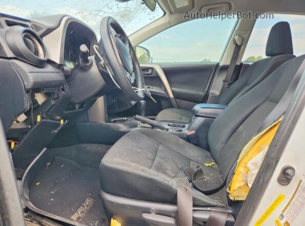 JTMZFREV5HD100498 2017 TOYOTA RAV4 White Widok wnętrza z przodu
