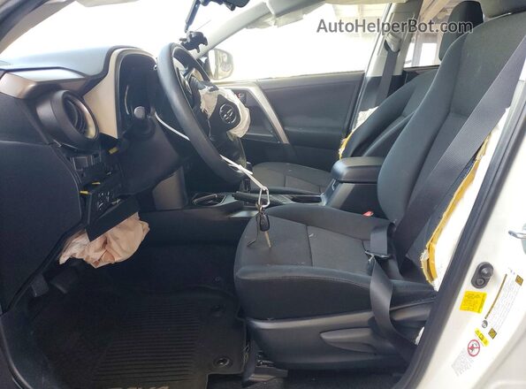 JTMZFREV5JJ208255 2018 TOYOTA RAV4 White Սալոնի դիմացի տեսք