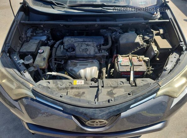 JTMZFREV7HJ139269 2017 TOYOTA RAV4 Gray Вид задньої частини салону