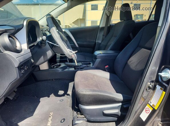 JTMZFREV7HJ139269 2017 TOYOTA RAV4 Gray Вид салону спереду