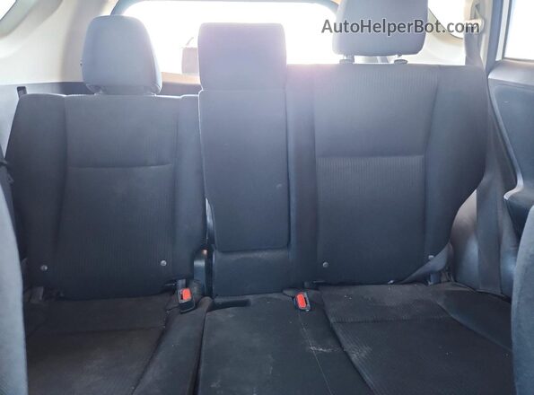 JTMZFREV7JJ732572 2018 TOYOTA RAV4 Белый Вид задних сидений