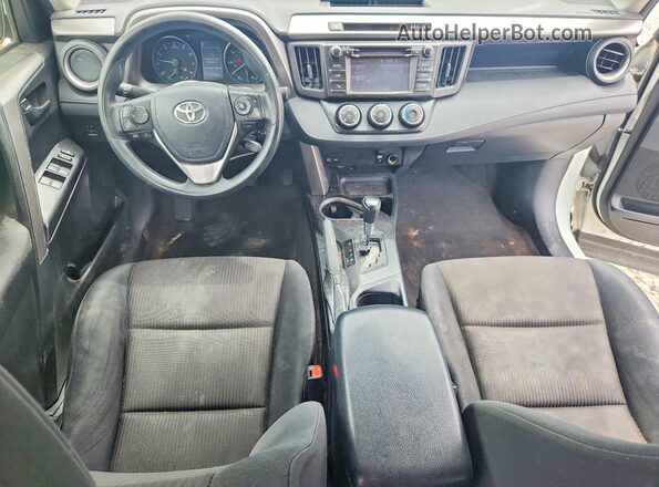 JTMZFREVXHJ710687 2017 TOYOTA RAV4 White Вид панелі приладів