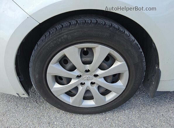 JTNK4RBE0K3025360 2019 TOYOTA COROLLA Белый 