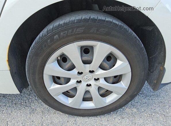 JTNK4RBE0K3025360 2019 TOYOTA COROLLA Белый 