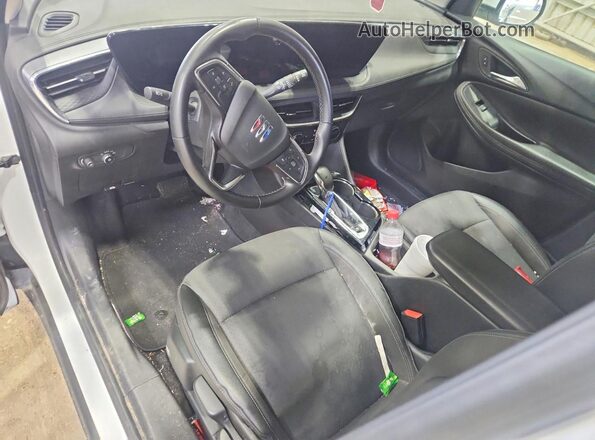 KL4AMBSL6SB130085 2025 BUICK ENCORE White Вид панелі приладів