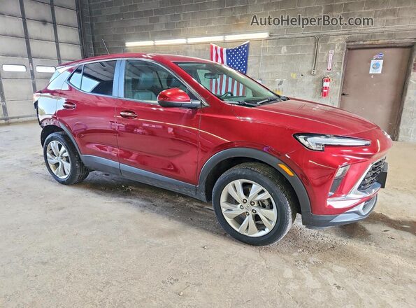 KL4AMCSL6RB062984 2024 BUICK ENCORE Бордовый Передняя правая четверть