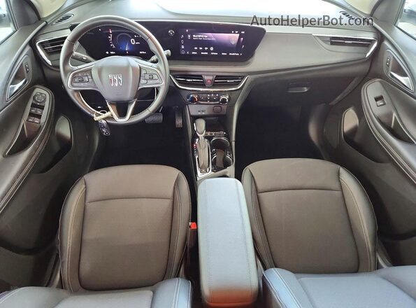 KL4AMCSL6SB185092 2025 BUICK ENCORE Белый Вид панели приборов