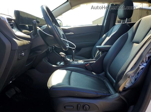 KL4AMESL4SB046946 2025 BUICK ENCORE White Front interior view