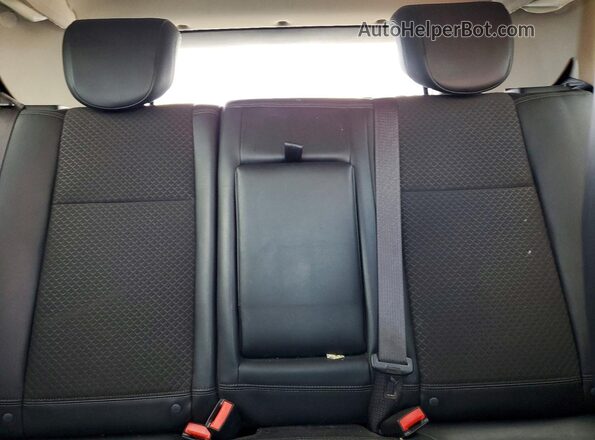 KL4CJASB7JB708924 2018 BUICK ENCORE Бордовый Вид задних сидений