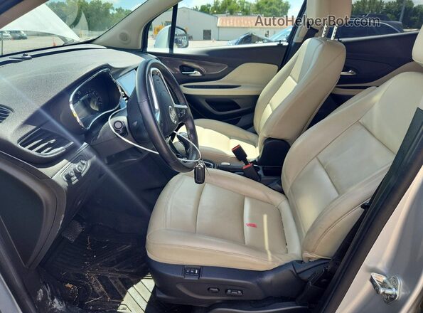 KL4CJDSB3HB019717 2017 BUICK ENCORE Silver Vista interior delantera