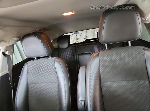 KL4CJESB6HB136715 2017 BUICK ENCORE Красный Вид задних сидений