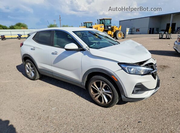 KL4MMBS22MB098534 2021 BUICK ENCORE Белый Передняя правая четверть